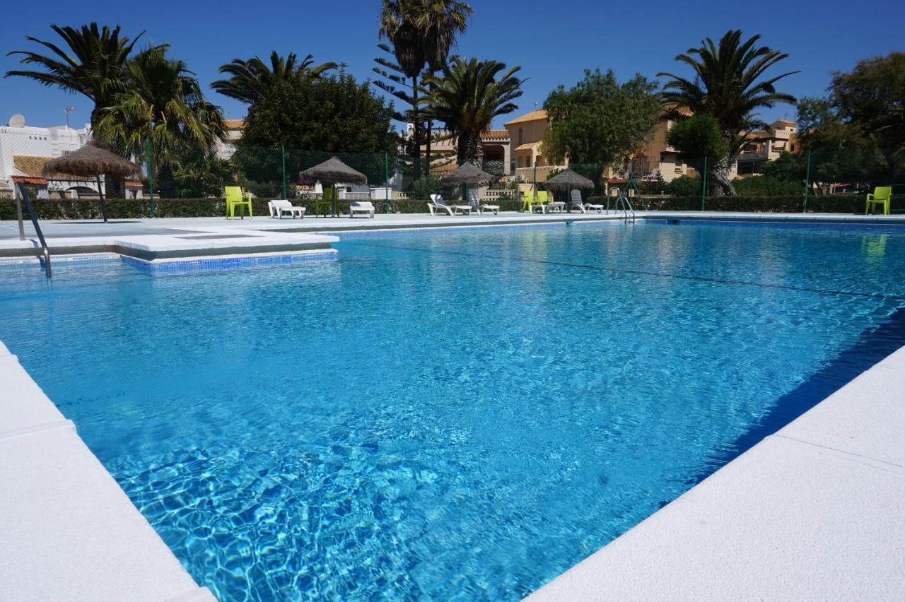 Riviera - Pueblo Italia Roquetas de Mar Exterior foto