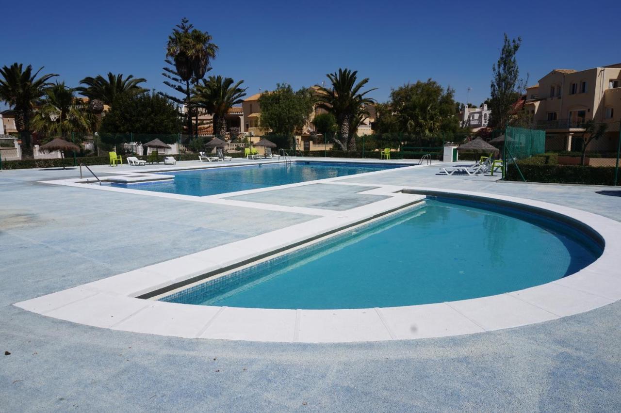 Riviera - Pueblo Italia Roquetas de Mar Exterior foto